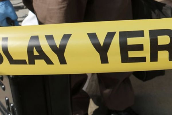 İzmir'de çıkan silahlı kavgada 3 kişi yaralandı