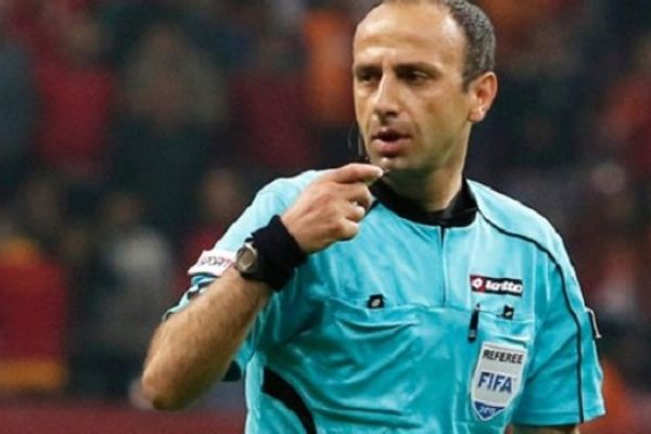 UEFA'dan Türk hakemlere görev