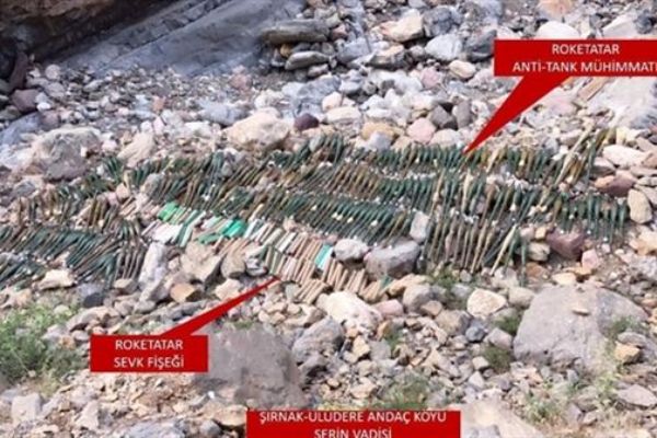 Şırnak'ta 620 roket sevk fişeği ele geçirildi