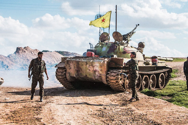 Ruslar Afrin'den çekiliyor mu?