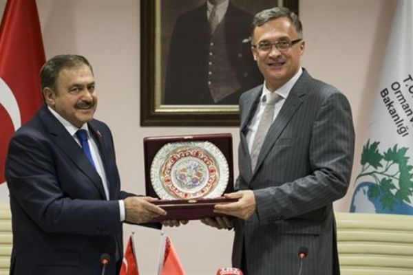 Orman Bakanı Eroğlu Savinykh'i kabul etti