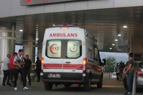 Bingöl'de çatışma: Bir korucu yaralı