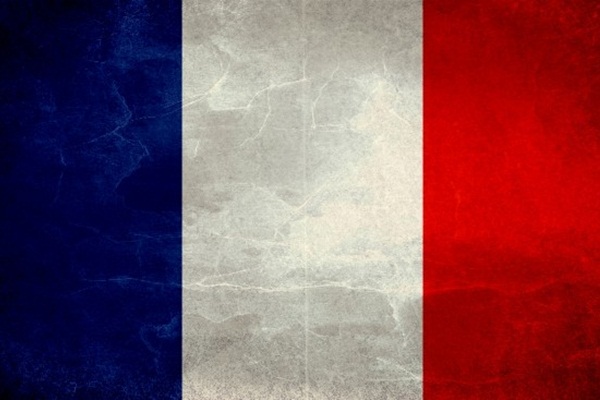 Cami cemaatini ezmeye çalışan şahıs yakalandı