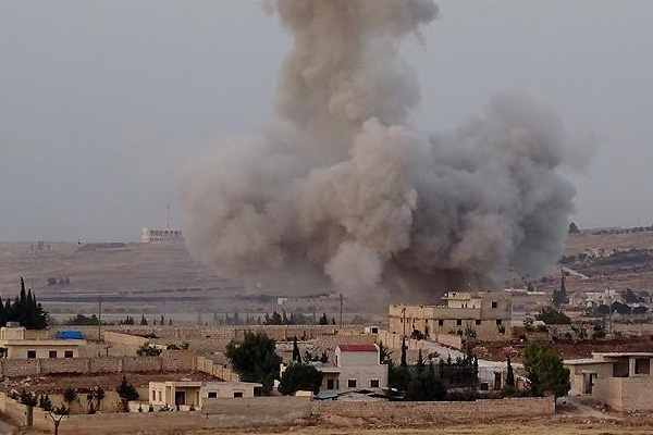 İsrail Suriye'yi vurdu!