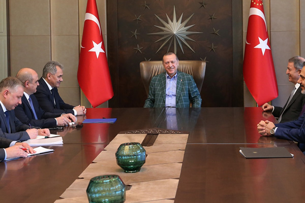 Erdoğan, Rus Savunma Bakanı'nı kabul etti