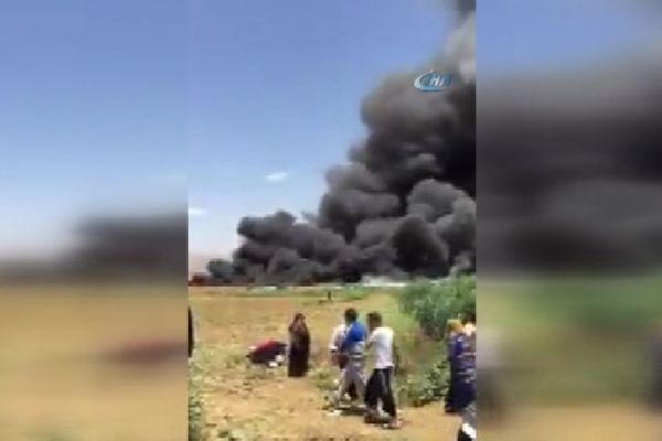 Suriyelilerin kaldığı kampta yangın: 3 ölü