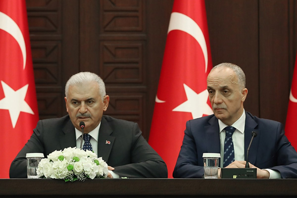 Başbakan Yıldırım açıkladı! İşte kamu işçilerinin alacağı zam oranları!