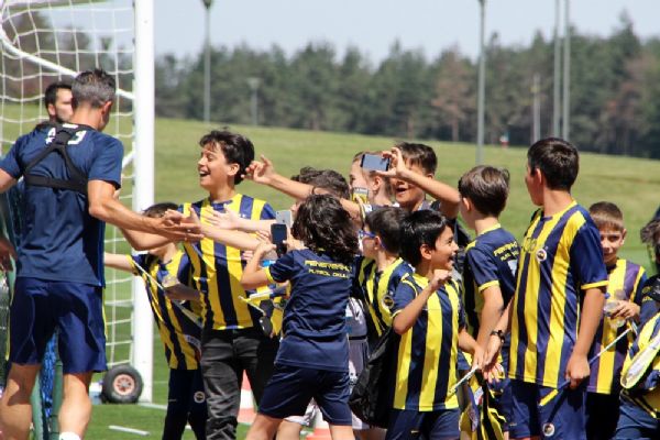 Fenerbahçe'ye sürpriz ziyaret