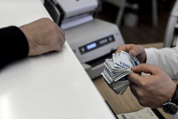 Bankacılık sektörünün kredi hacmi arttı