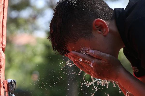 Şanlıurfa'da sıcak hava tatili
