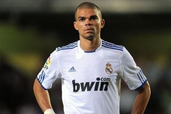 Pepe transferinde kritik saat!