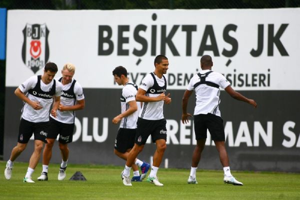 Beşiktaş hazırlıklarını sürdürüyor