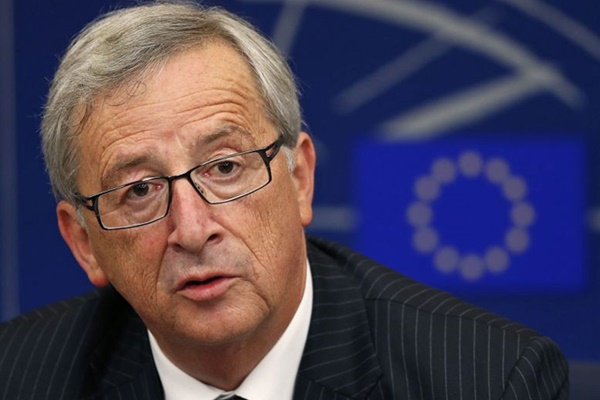 Boş salona konuştu: Merkel olsa gelirdiniz!