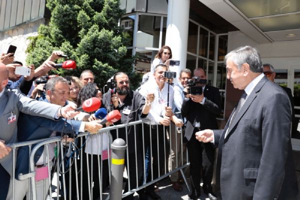 Akıncı'dan flaş Kıbrıs açıklaması!