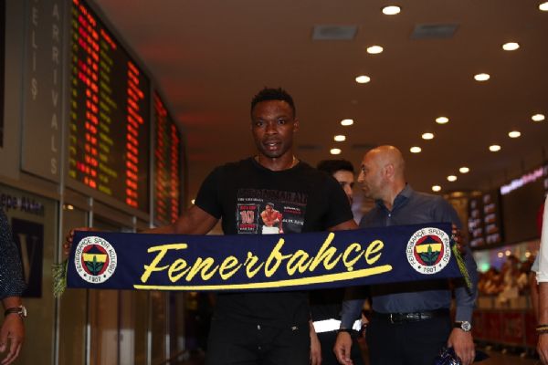Carlos Kameni İstanbul'da