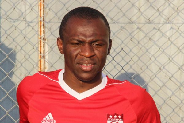 İlk antrenmanına çıktı