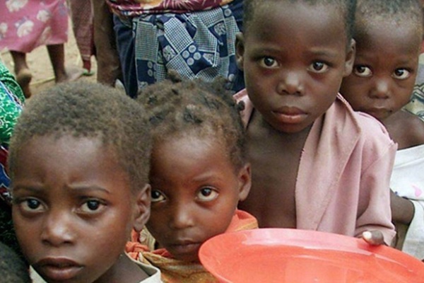 Afrika açlığın pençesinde!