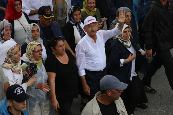 CHP yürüyüşüne saldıracak IŞİD'liler nasıl hazırlandı, nasıl takip edildi? İşte operasyonun ayrıntıları!