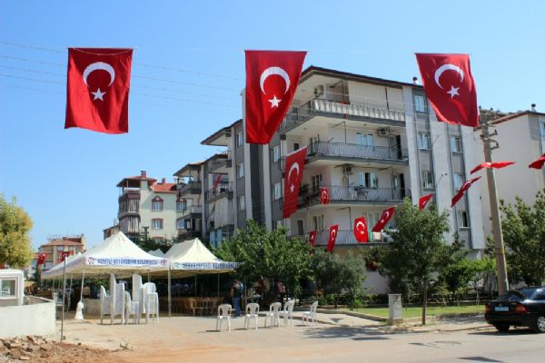 Şehit ateşi Denizli'yi yaktı