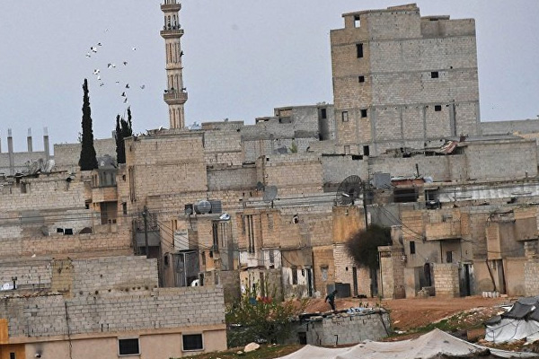 Suriye, Hama'da otobüs durağında patlama!