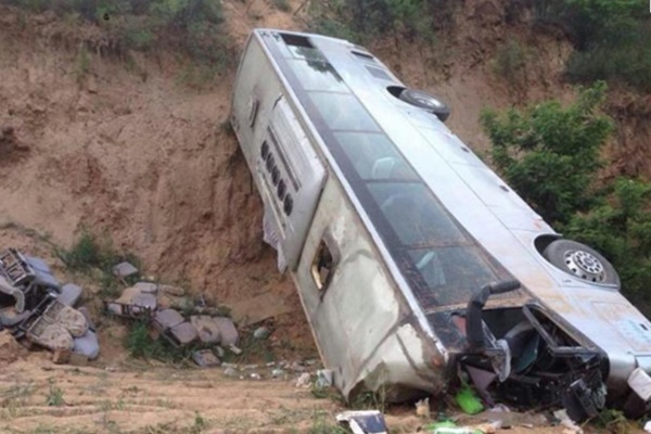 Çin'de feci kaza: 19 ölü!