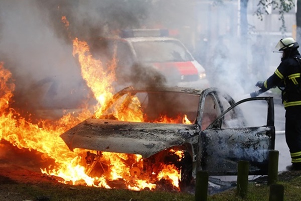 Hamburg'da güvenlik krizi: Şehir kilitlendi!