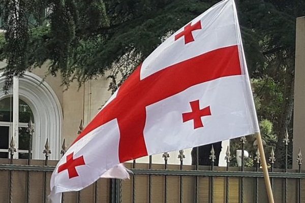 Gürcistan FETÖ'cüyü Türkiye'ye iade ediyor