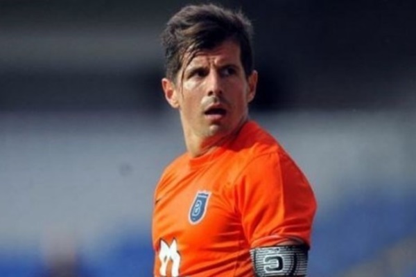 Emre Belözoğlu Fenerbahçe yolunda!