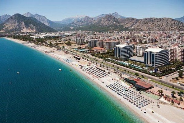 Turizm yeniden canlandı! Turistler bölgeye akın ediyor