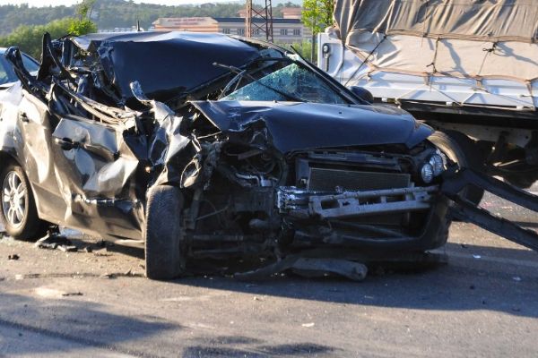 Bu araçtan burnu dahi kanamadan çıktı