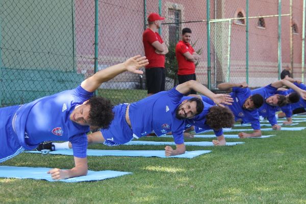 Karabükspor'da hedef ilk 8