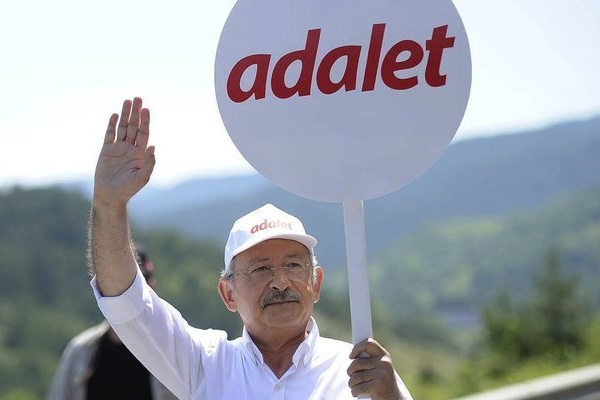 Kılıçdaroğlu tek başına yürüyor