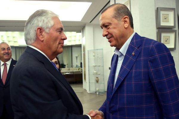 Erdoğan, Tillerson'u kabul etti