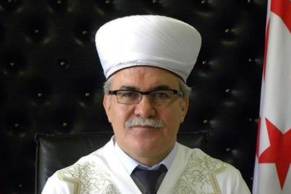 KKTC Din İşleri Başkanı Talip Atalay gözaltına alındı