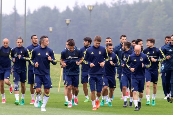 Fenerbahçe İsviçre yolcusu