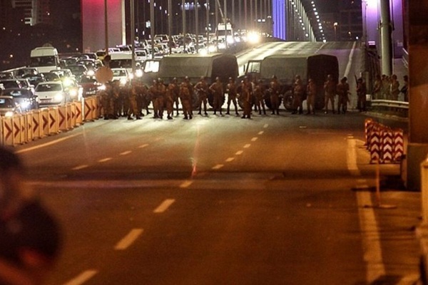 Darbe girişiminin ekonomiye etkisi 'mikro' kaldı