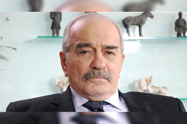 Yeşilçam oyuncusu Fikret Hakan hayatını kaybetti