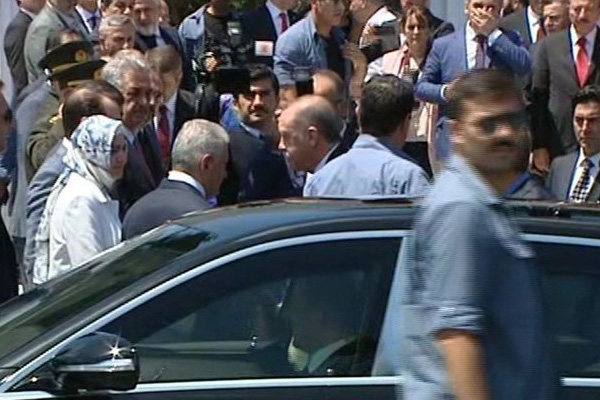 Erdoğan, 15 Temmuz Şehitliği'ni ziyaret etti