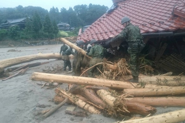 Ülke sulara gömüldü! Bilanço ağırlaşıyor