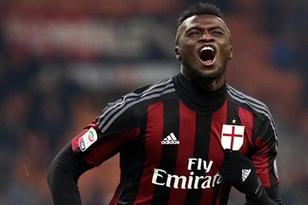 Fenerbahçe'nin forvetini açıkladılar!