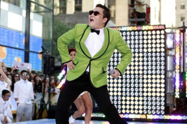 Youtube'da Gangnam Style'ın rekoru kırıldı!