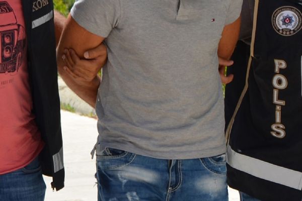 Sakarya'da IŞİD operasyonu : 9 gözaltı