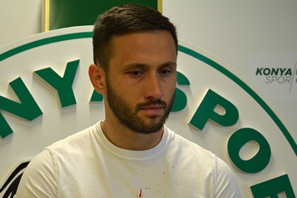 Vukovic Konyaspor'dan ayrıldı