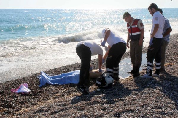 Üniversite öğrencisi genç denizde boğuldu