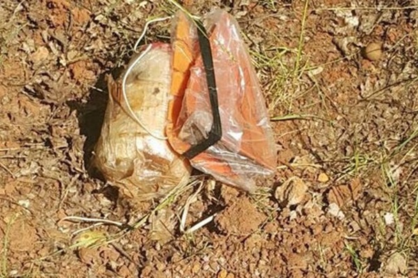 Basma düzenekli 2 patlayıcı bulundu