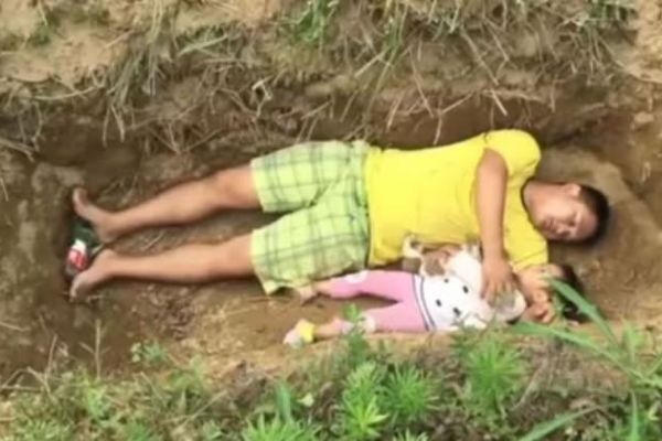 Yürek burkan hikaye! Tedavi için parası yok