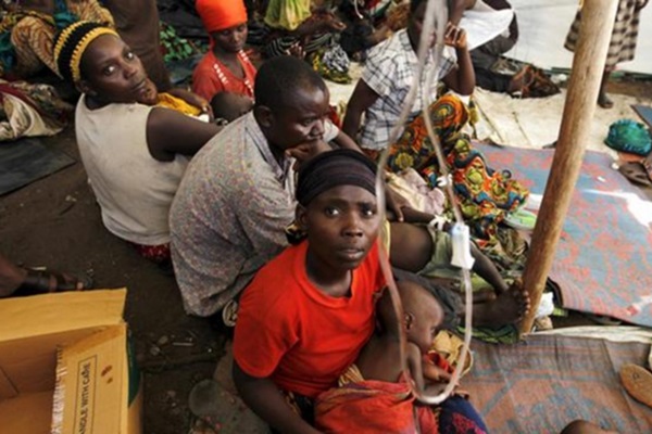 Ülkede salgın alarmı verildi! En az 400 kişi hayatını kaybetti