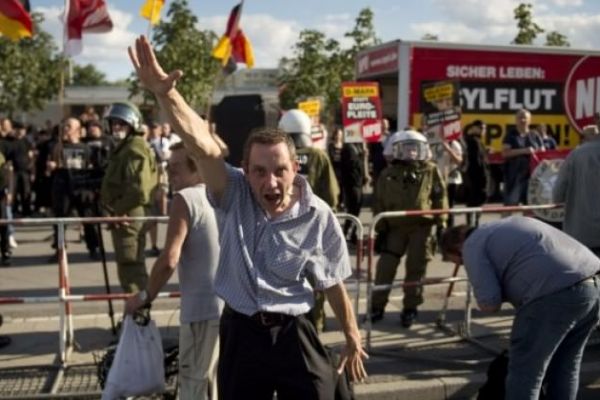 Almanya'da gurbetçilere ırkçı saldırı
