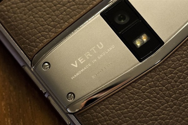 Lüks telefon markası iflas etti