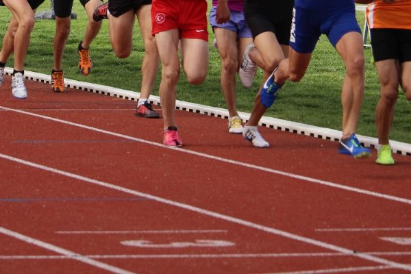 Balkanlarda ilk gün 8 madalya